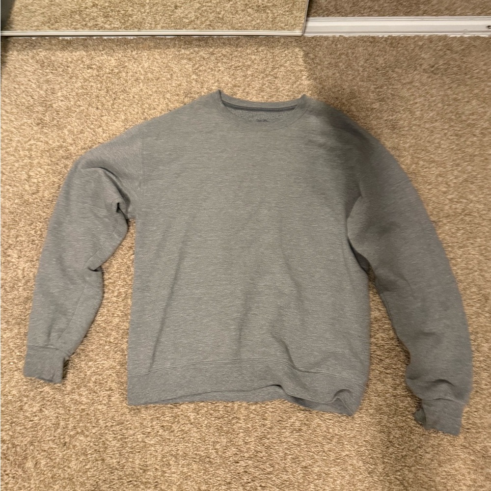 Men's Gray Sweater
